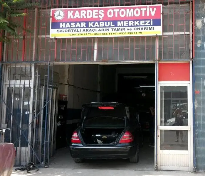 Kardeş Otomotiv Hasar Kabul Merkezi Image